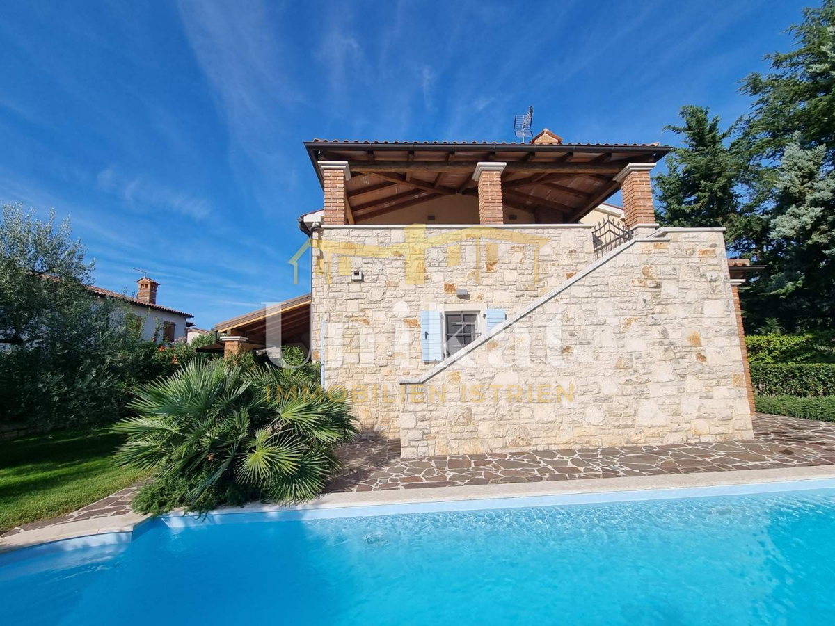 Doppia casa in stile istriano